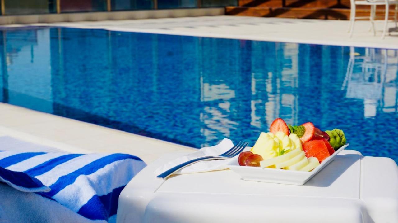 Al Kout Beach Hotel Kuwait City Ngoại thất bức ảnh