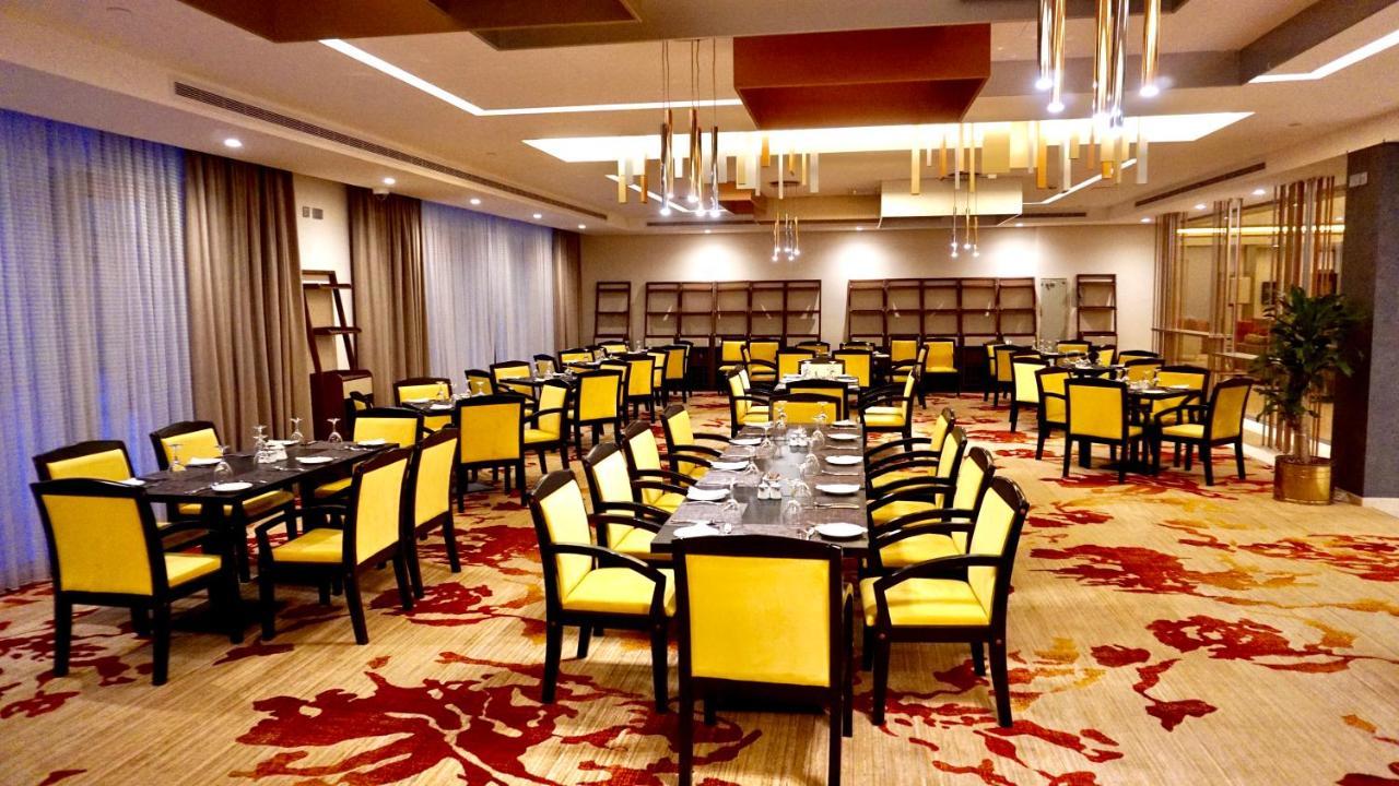 Al Kout Beach Hotel Kuwait City Ngoại thất bức ảnh