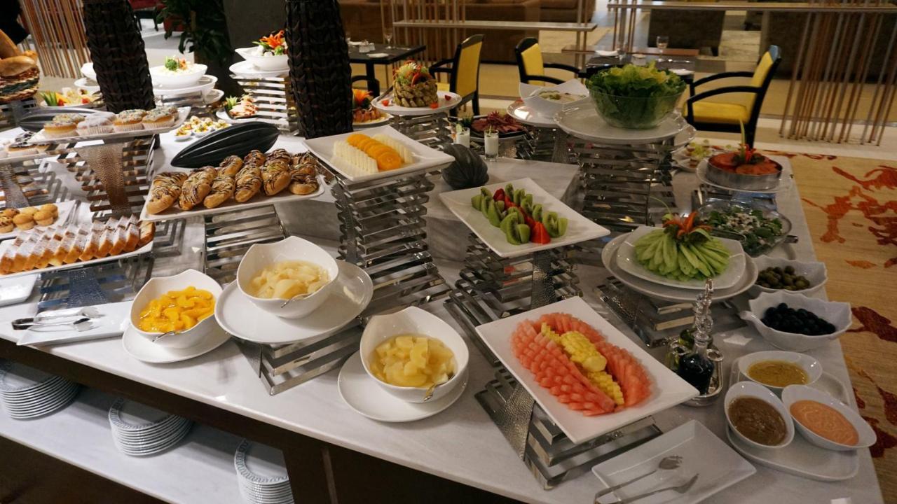 Al Kout Beach Hotel Kuwait City Ngoại thất bức ảnh